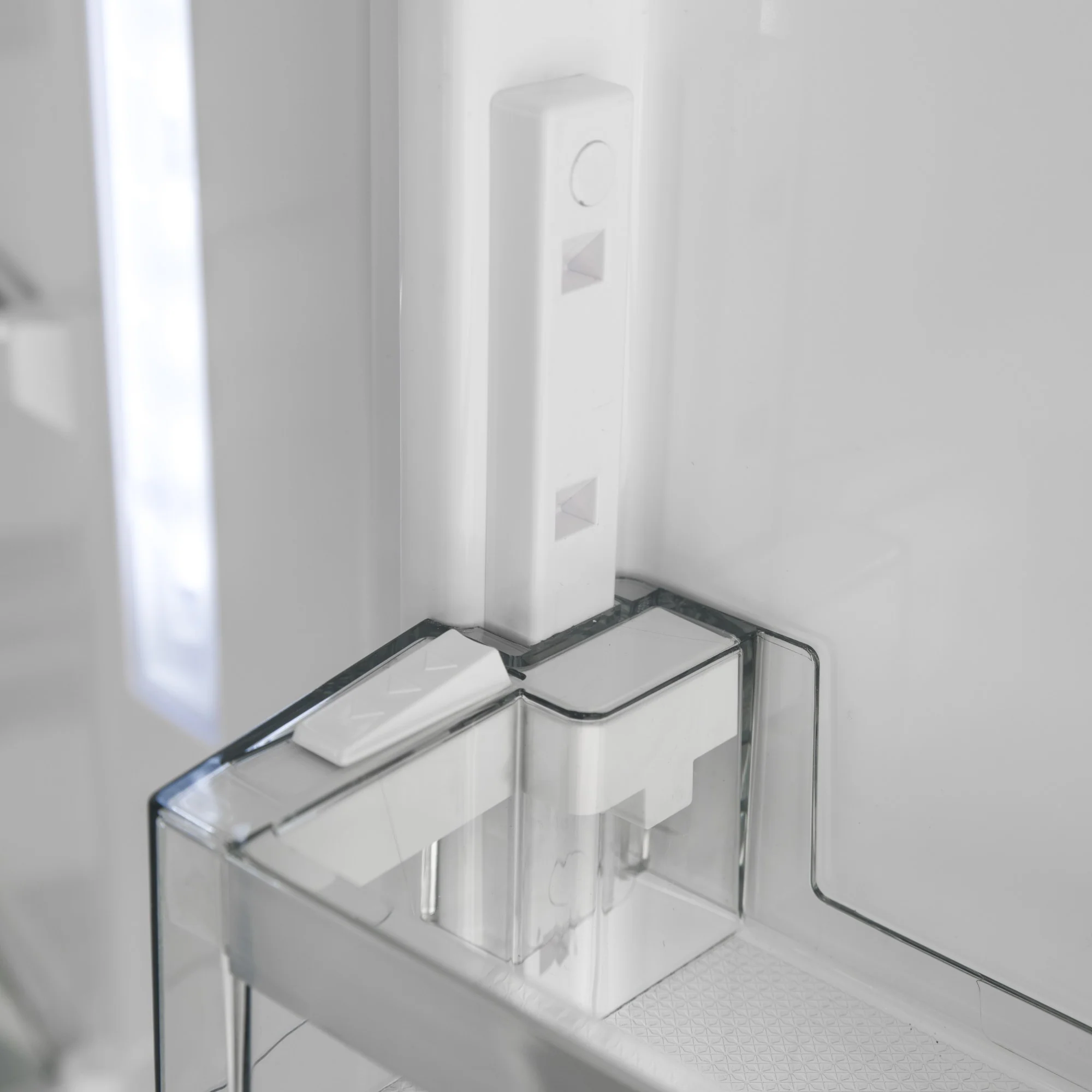 Sharp Einbaukühlschrank SJ-LD155E0XS/CH-Norm, 103er-Nische,Schlepptür - Image 5